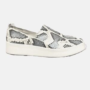 Saxon 2 Sneaker by Vince , in Mottled Cloud Size 9N